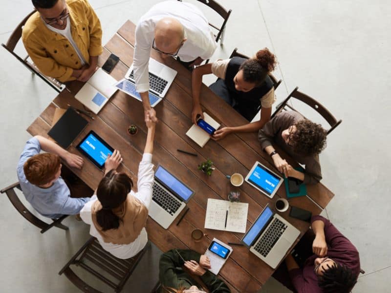 Favorire la collaborazione ed il networking fra i partecipanti.